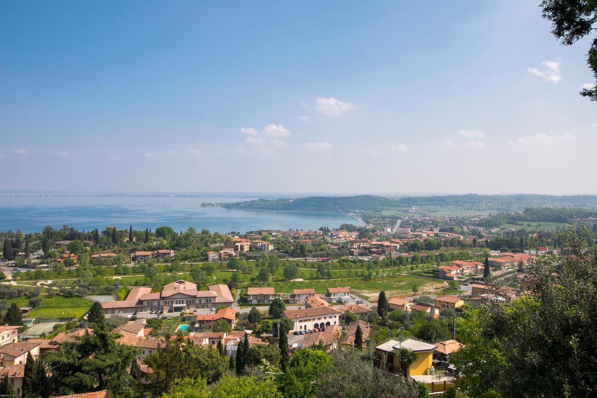 Villa Mimosa - Appartamento 1 - Happy Rentals Desenzano del Garda Dış mekan fotoğraf